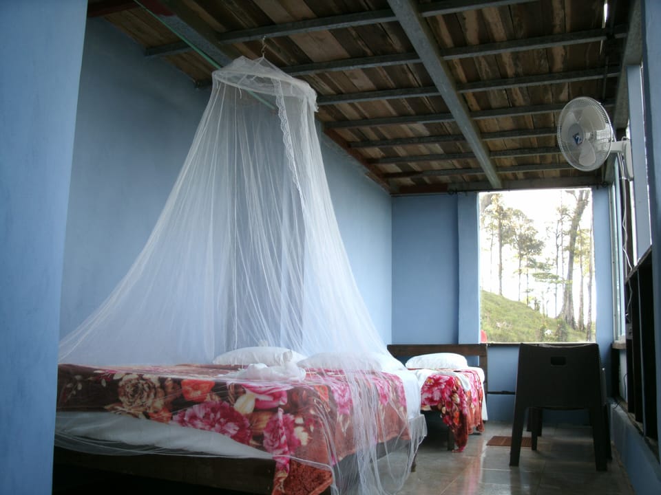 Standard Room | Hypo-allergenic bedding, free WiFi