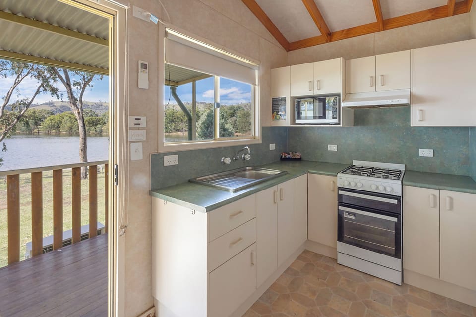 Standard Cabin 6pax - Shady Bay | Private kitchen | Coffee/tea maker, full-size fridge, microwave, oven