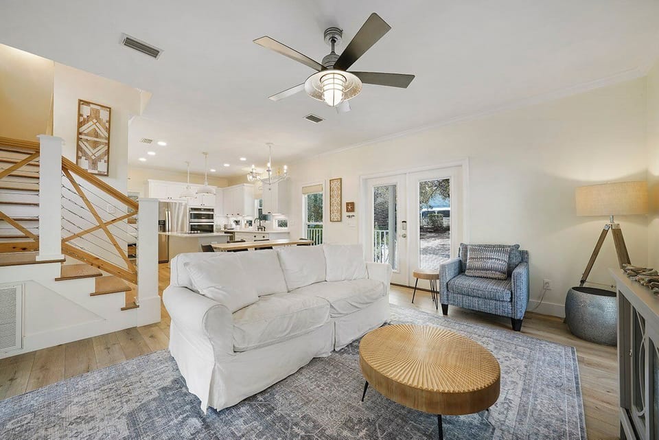 Beach Baby - Seagrove Beach - Living Room