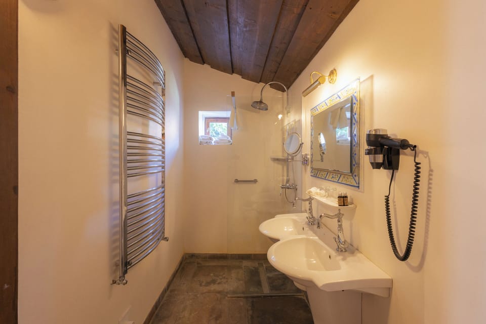 Count Kalnoky's Transylvanian Guesthouse Bed and Breakfast in Brașov County
