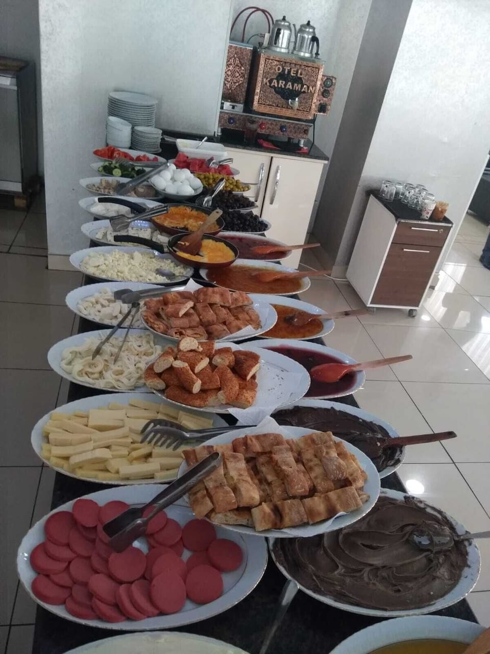 Free daily buffet breakfast