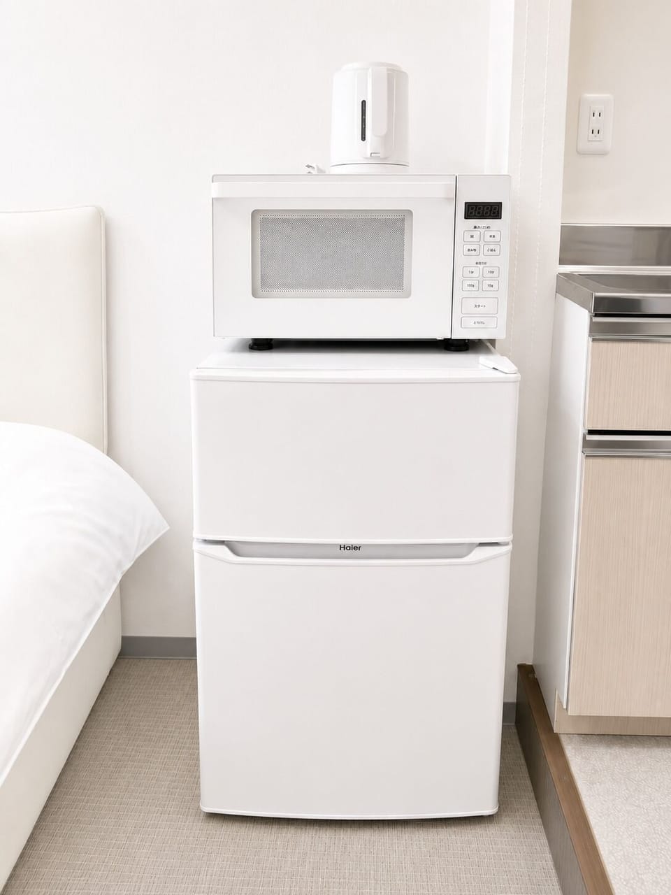 Mini-refrigerator