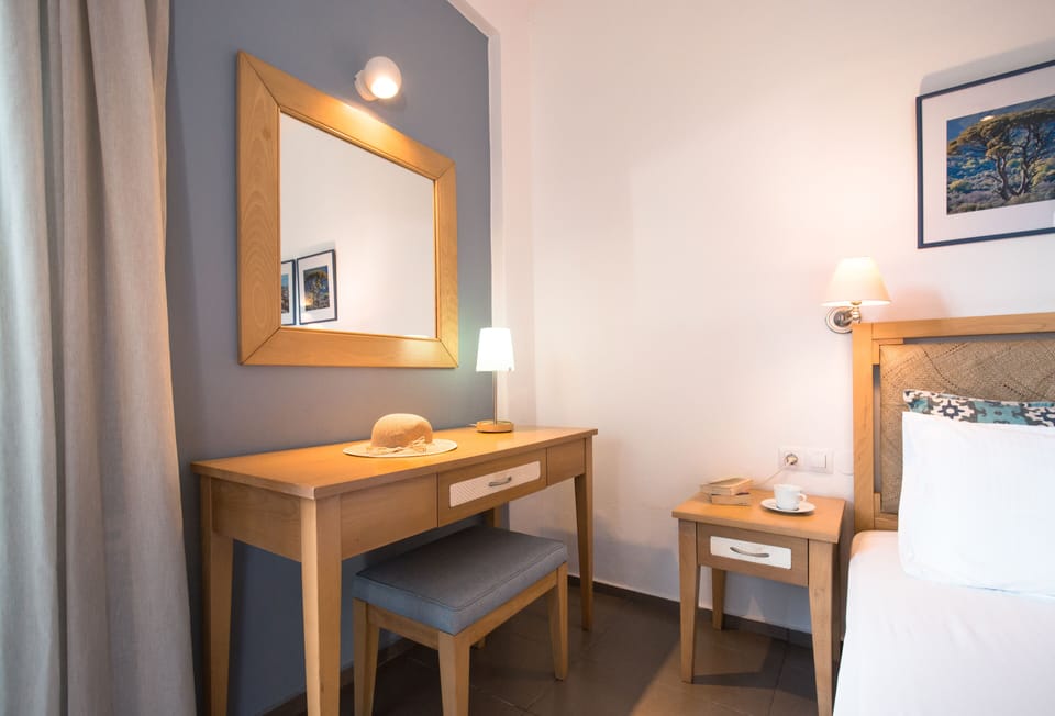 Studio, 1 Bedroom | Soundproofing, iron/ironing board, free WiFi, bed sheets