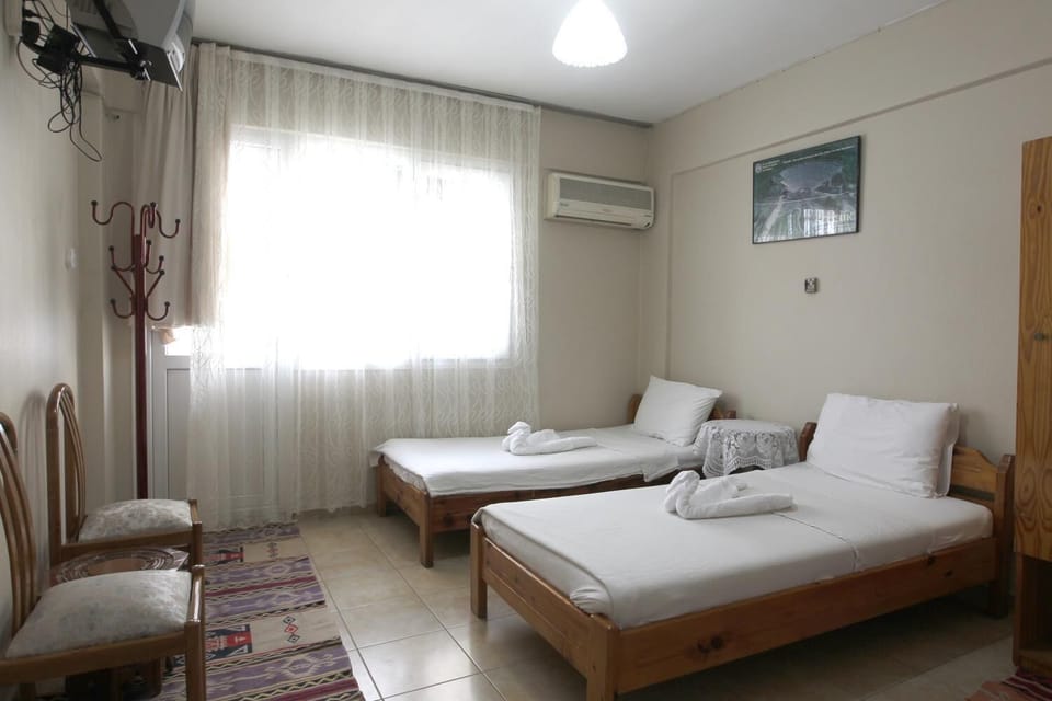 Memory foam beds, free WiFi