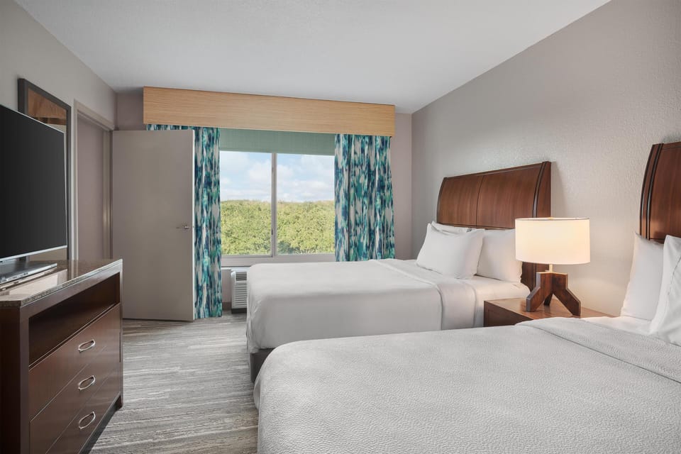 Premium bedding, Select Comfort beds, in-room safe, desk