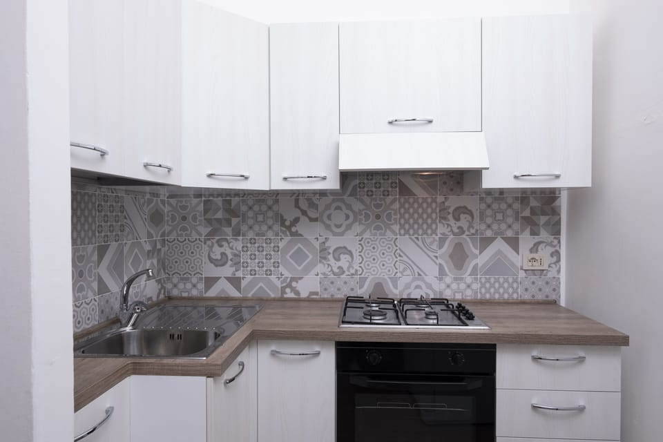 Villa, 5 Bedrooms | Private kitchen | Full-size fridge, microwave, oven, stovetop