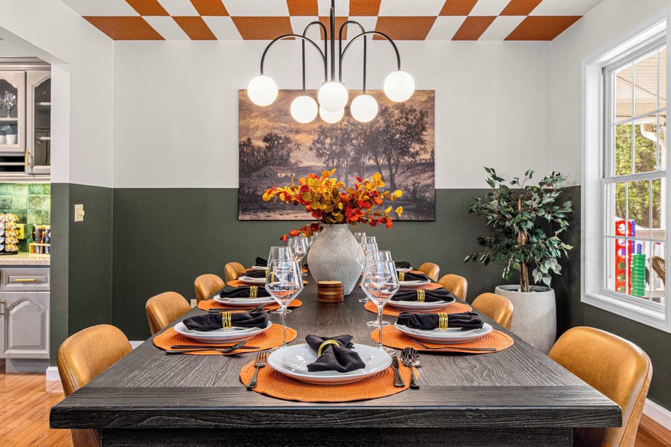 [Dining Area]