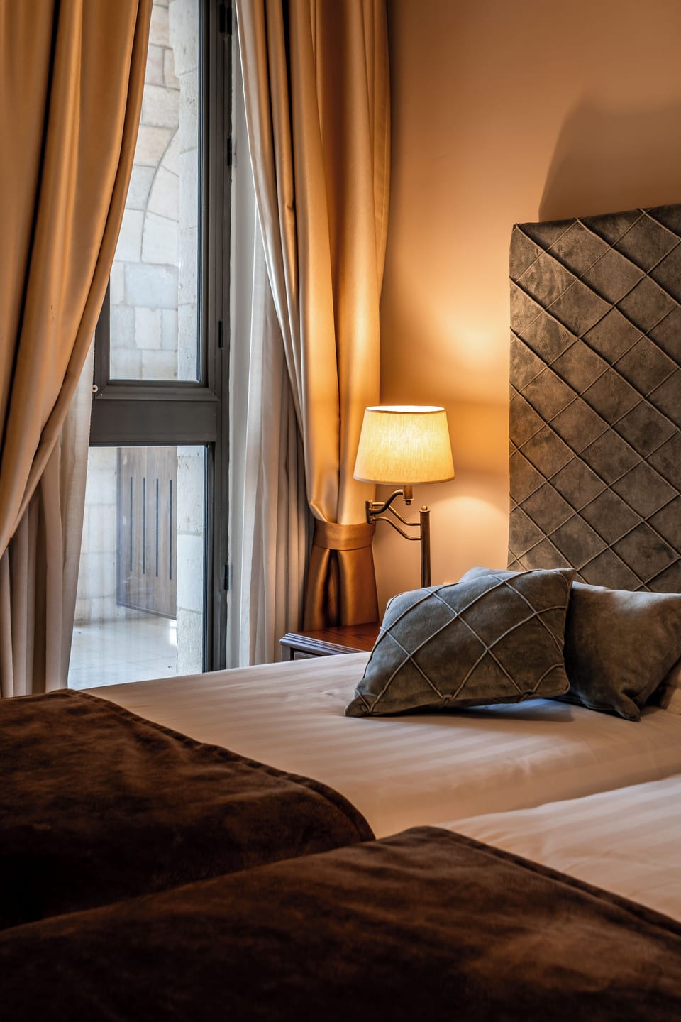 Standard Twin Room, Balcony | In-room safe, desk, laptop workspace, blackout drapes