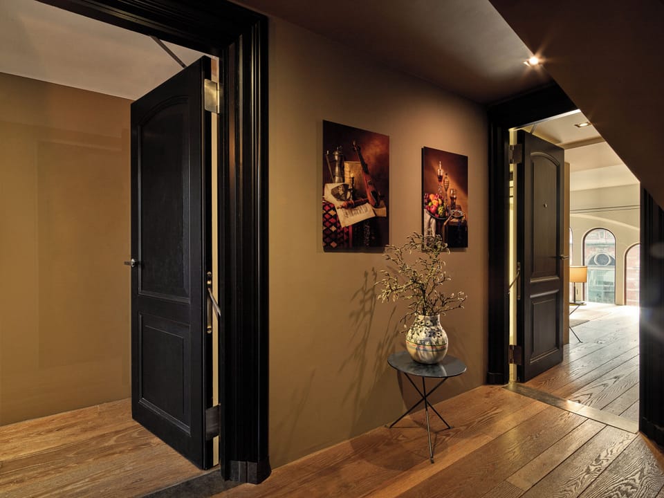 Suite, 2 Bedrooms (Concerto) | Living area | LCD TV, DVD player, pay movies, heated floors