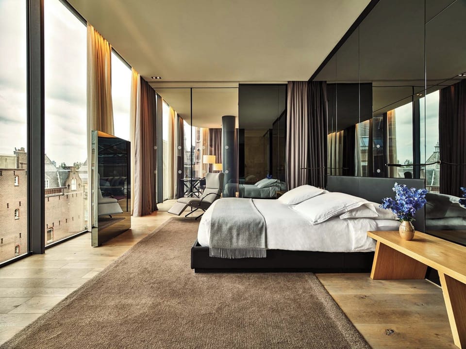 Suite (Penthouse) | Frette Italian sheets, premium bedding, down comforters, minibar