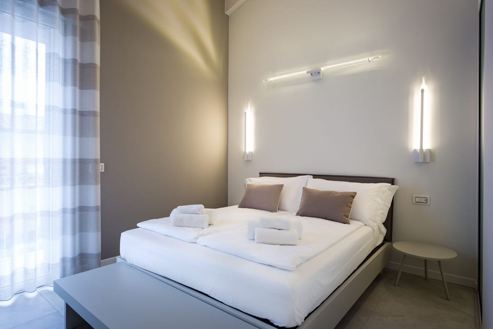 Double Room, Balcony (Bastia) | In-room safe, desk, blackout drapes, soundproofing