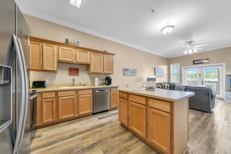 Fully equipped kitchen