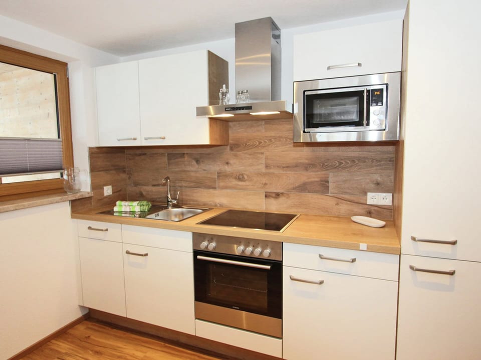 Apartment | Private kitchen | Highchair