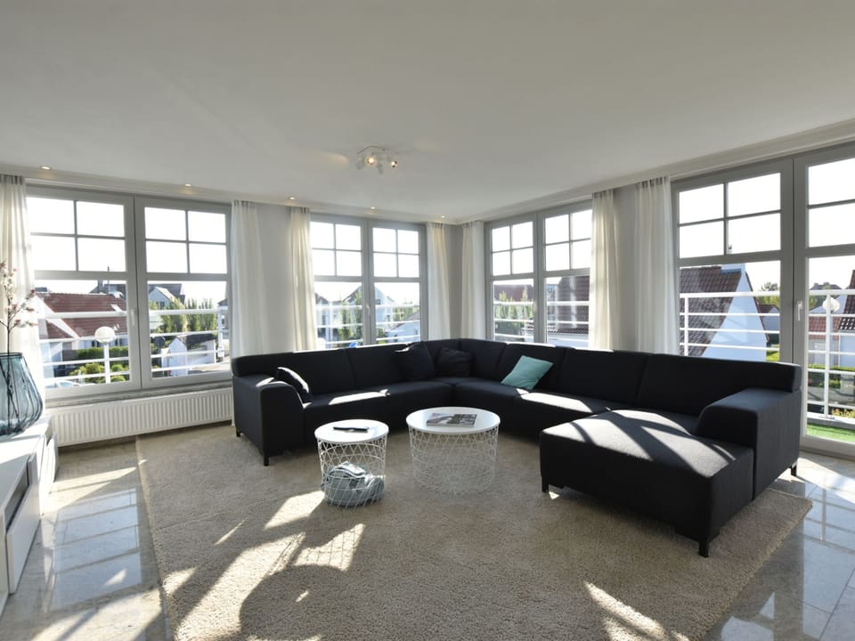 Apartment | Living area
