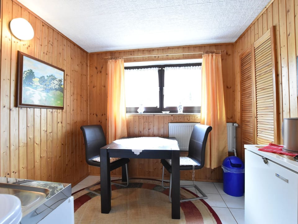 Apartment | Dining