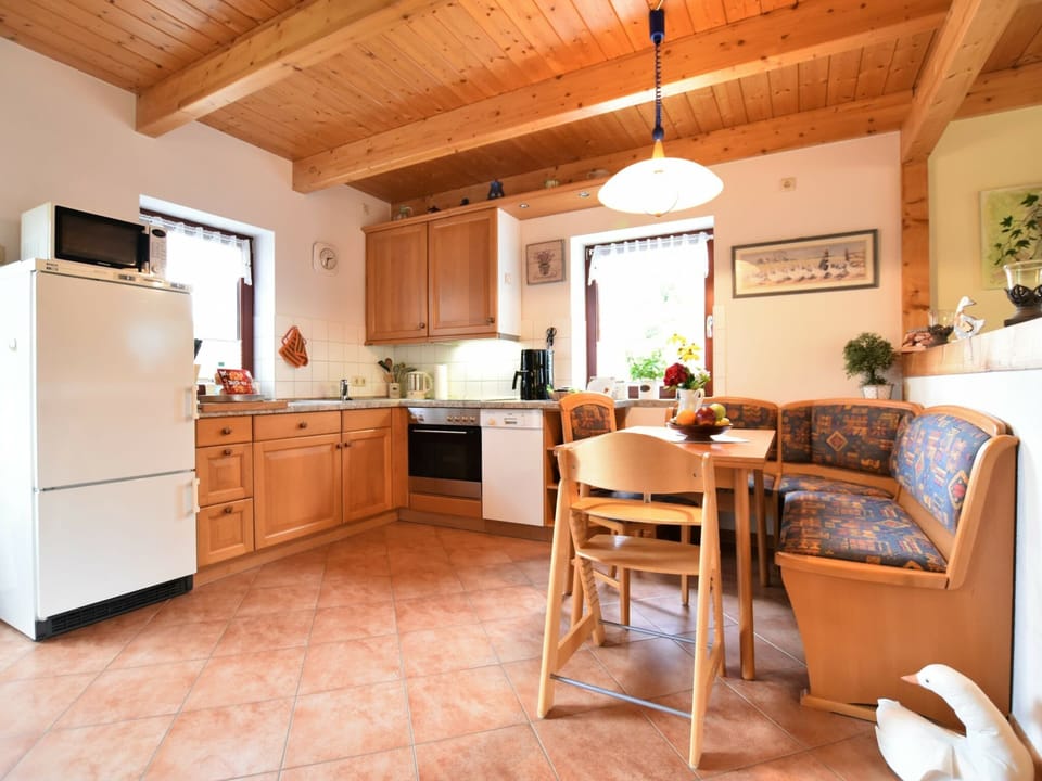 House | Private kitchen | Highchair