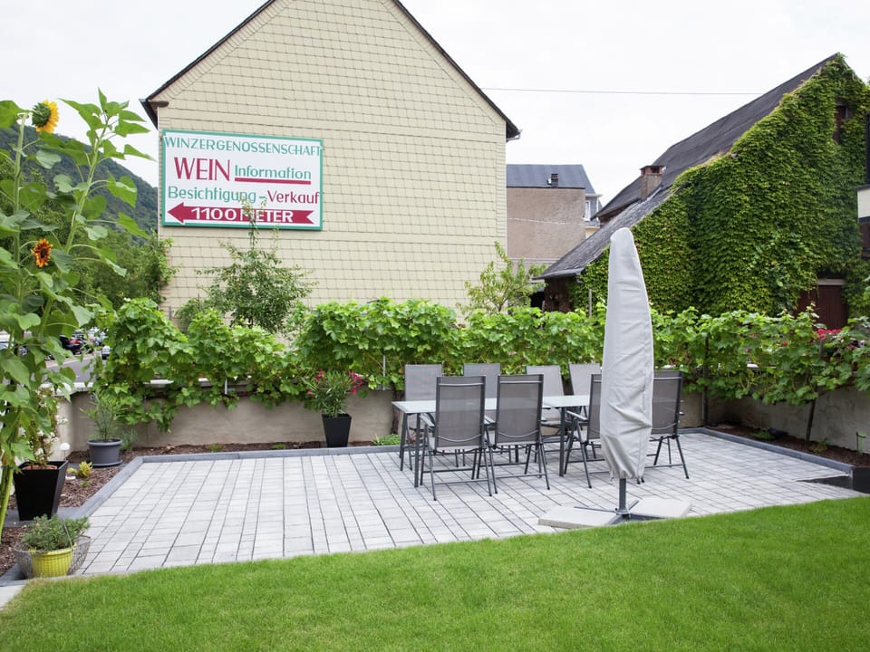 Apartment | Garden