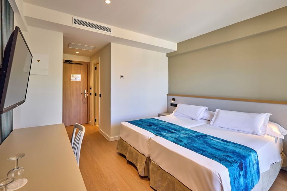 Desk, free cribs/infant beds, free WiFi, bed sheets