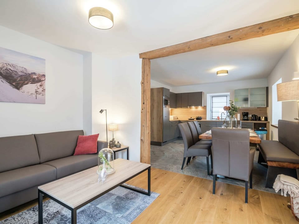Apartment | Living area