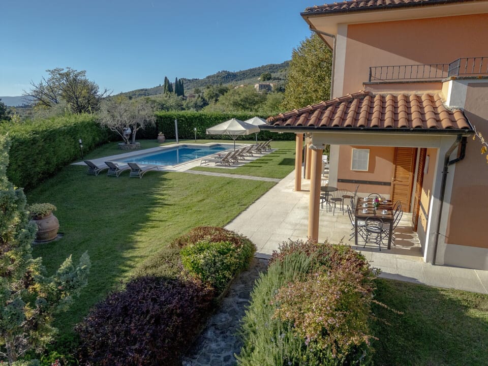 Villa | Exterior