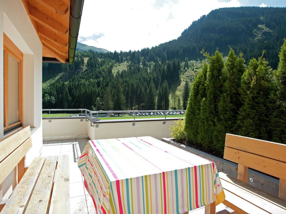Chalet | Exterior