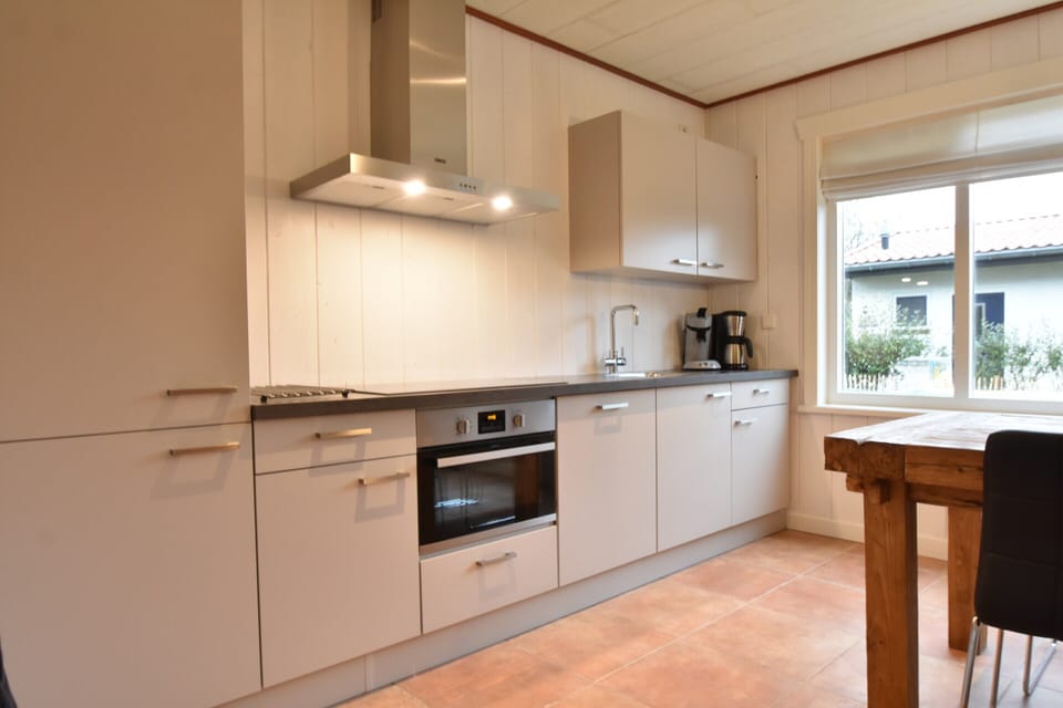 House | Private kitchen | Fridge, highchair