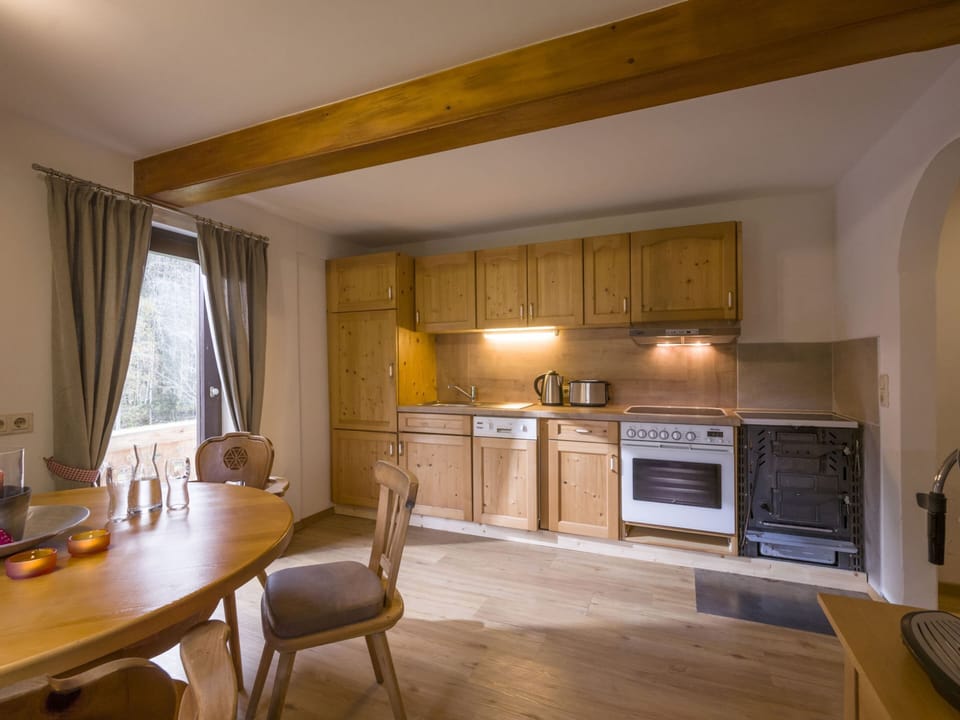 House | Private kitchen | Highchair
