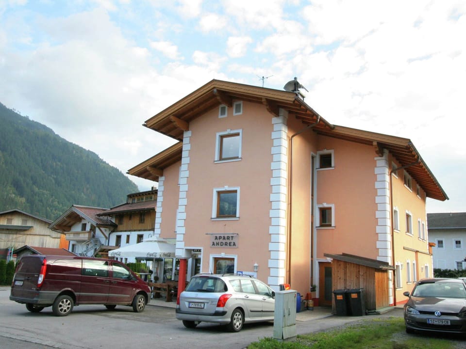 Apartment | Exterior