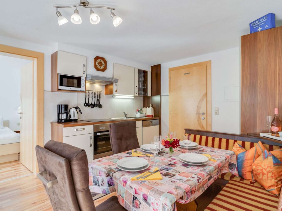 Apartment | Private kitchen | Highchair, cookware/dishes/utensils