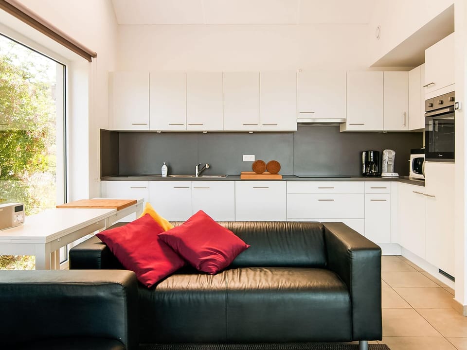 House | Private kitchen | Fridge, dishwasher