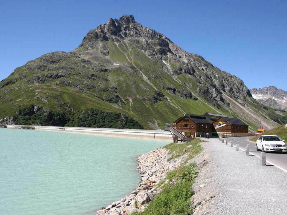 Chalet | Exterior