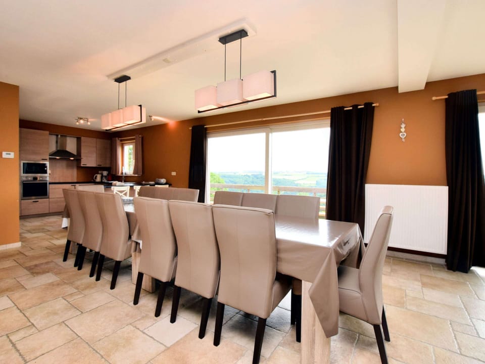 House | Dining