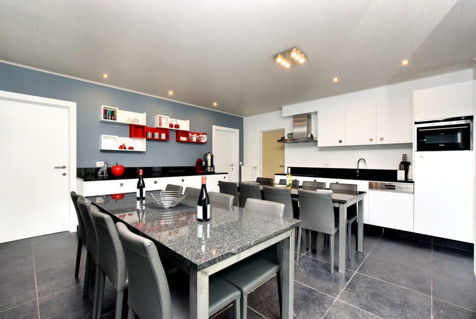 House | Dining