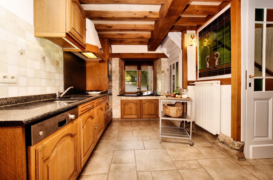 House | Private kitchen | Stovetop, highchair