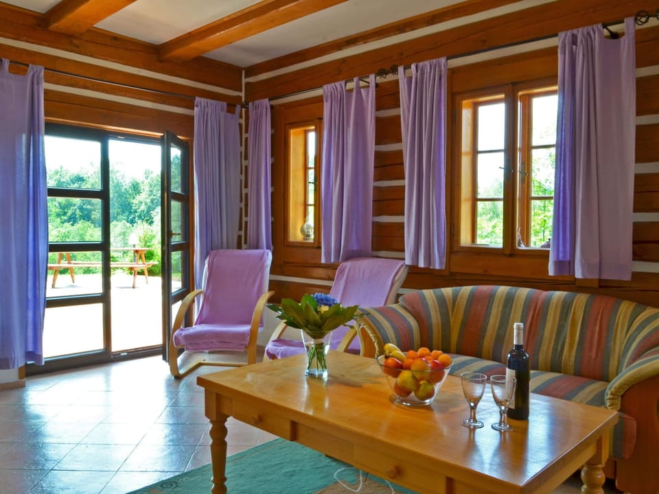 Villa | Dining