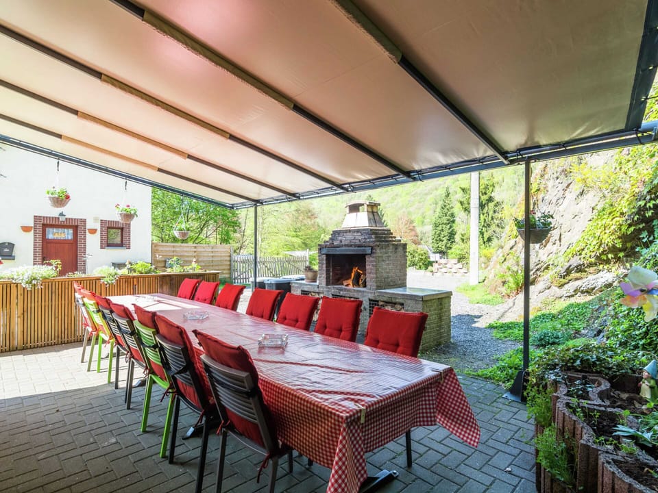 House | Dining