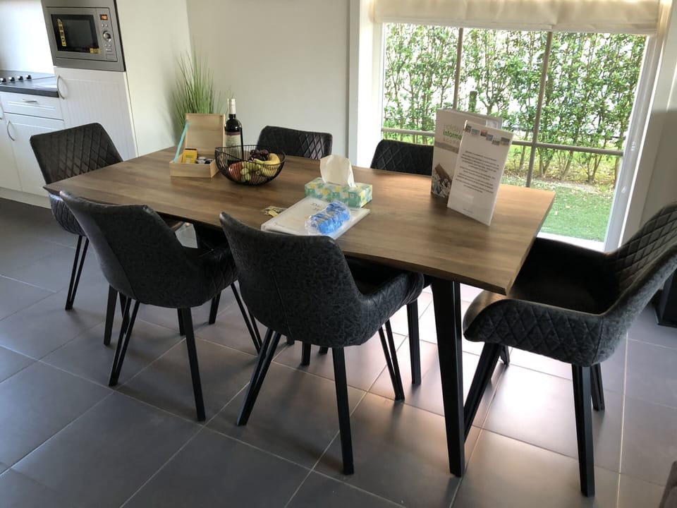House | Dining