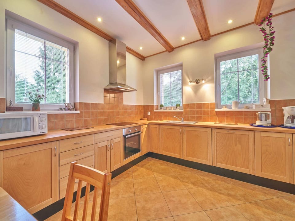 House | Private kitchen | Highchair