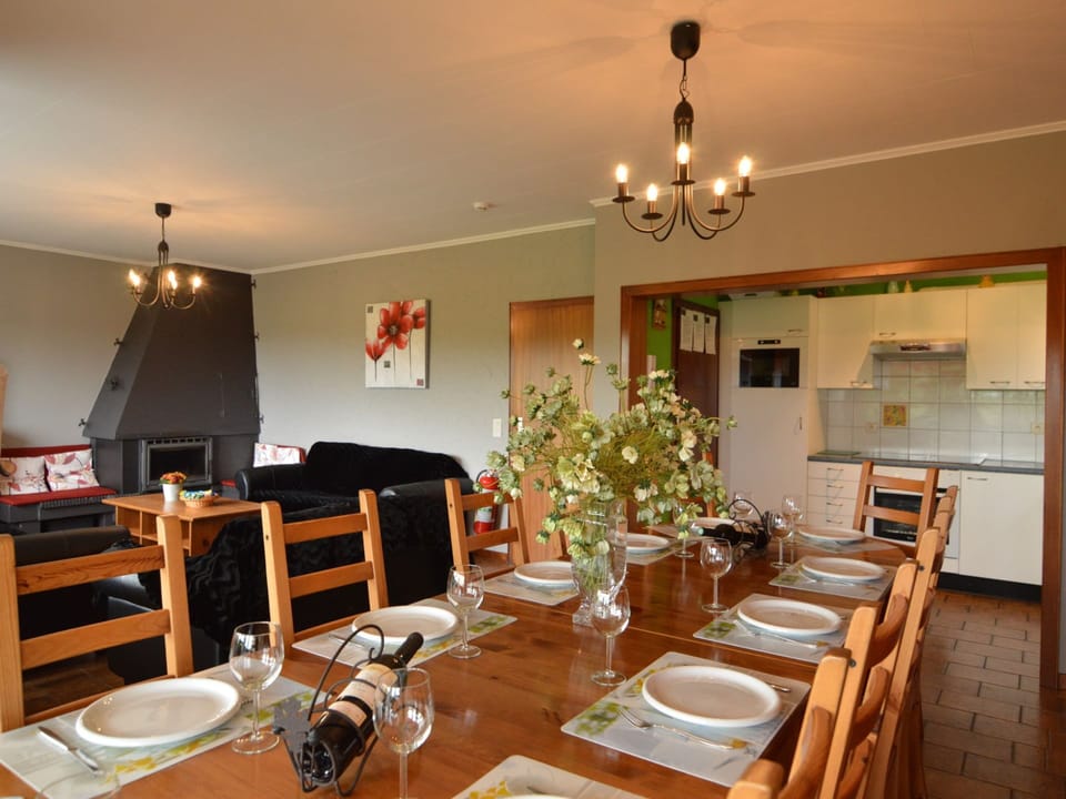 House | Private kitchen | Highchair