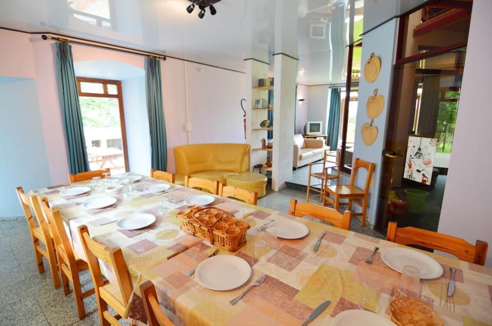 House | Dining