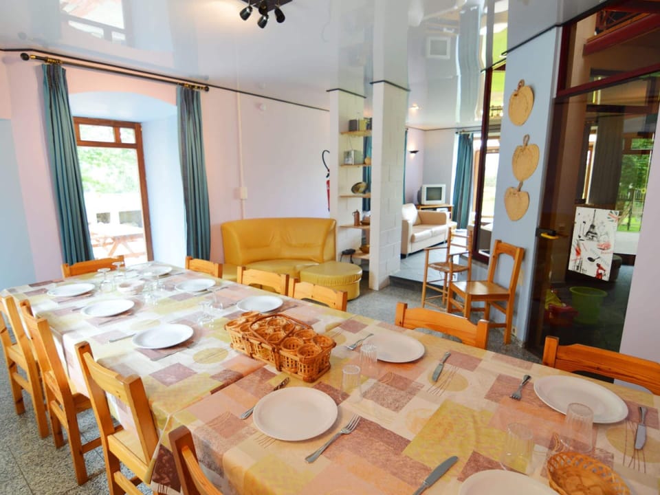 House | Dining
