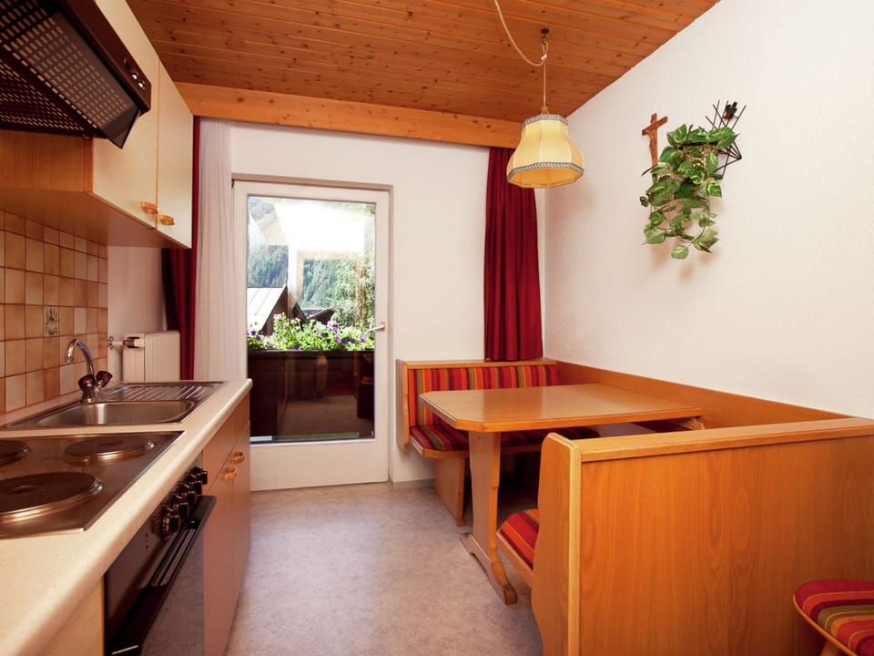 Apartment | Private kitchen