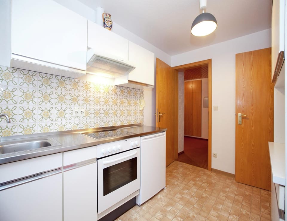 Apartment | Private kitchen | Highchair