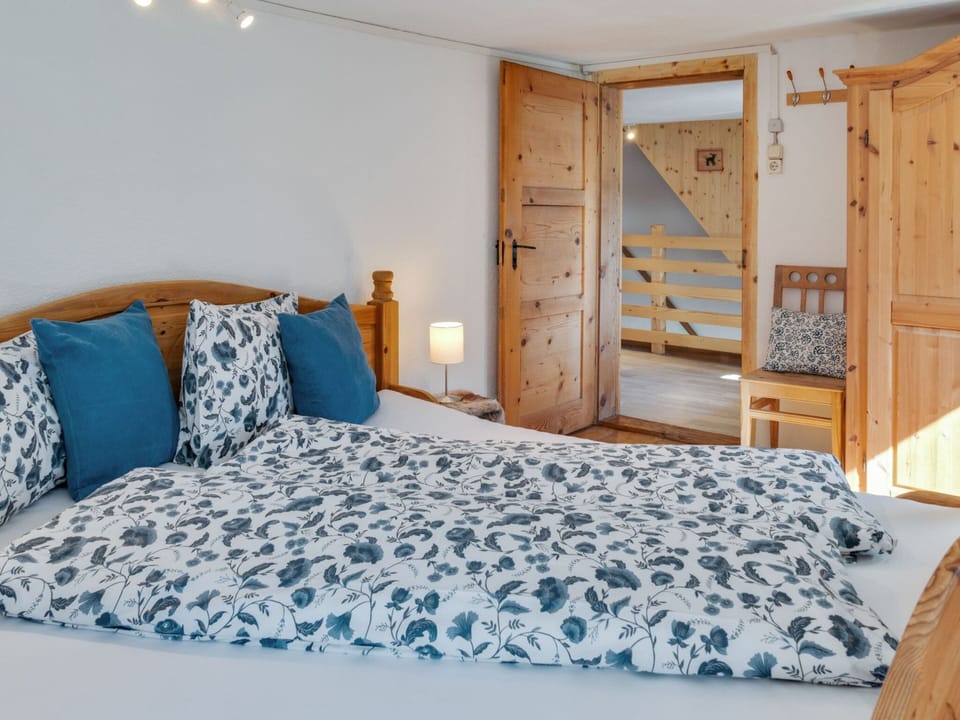 Boutique Holiday Home in Längenfeld near Ski Bus Stop House in Tyrol