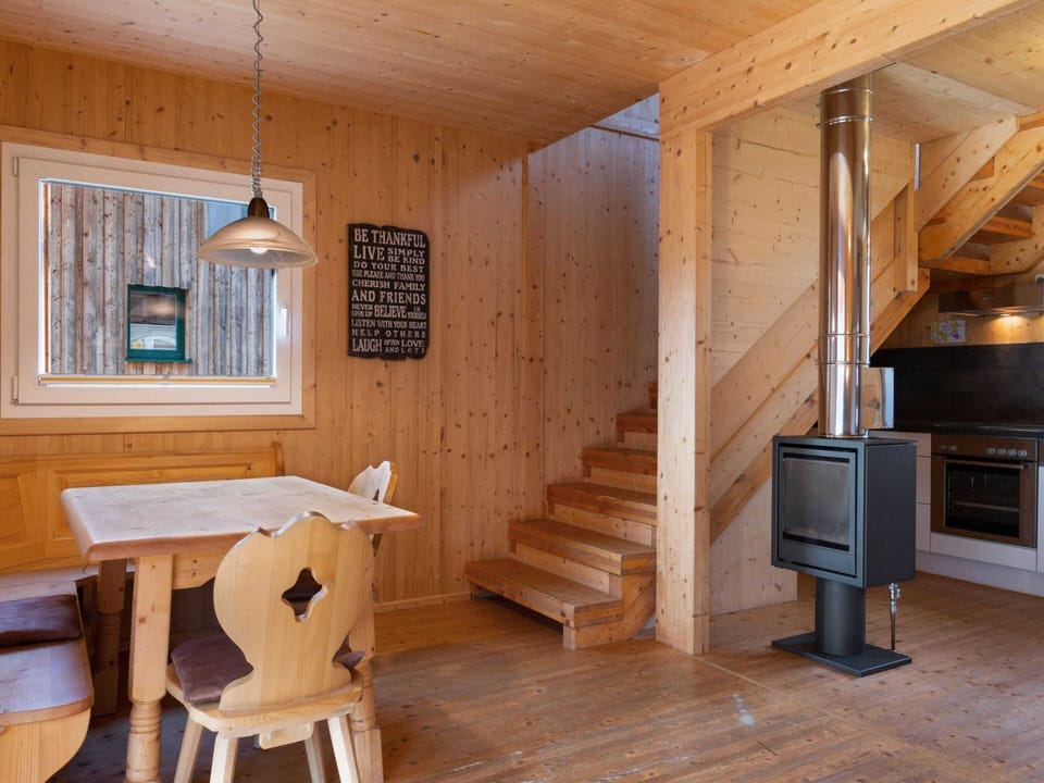 Chalet | Dining