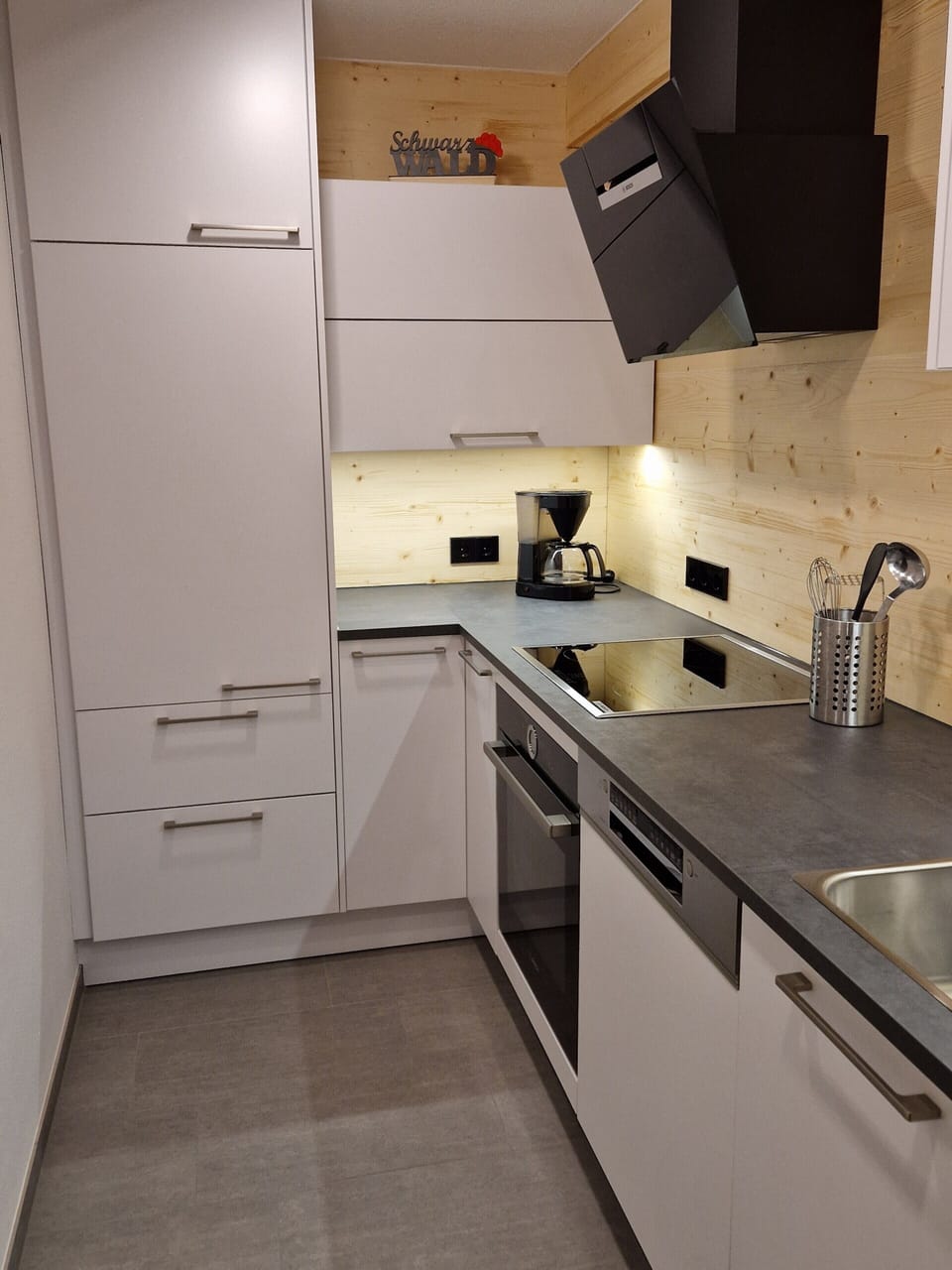 Apartment | Private kitchen | Highchair