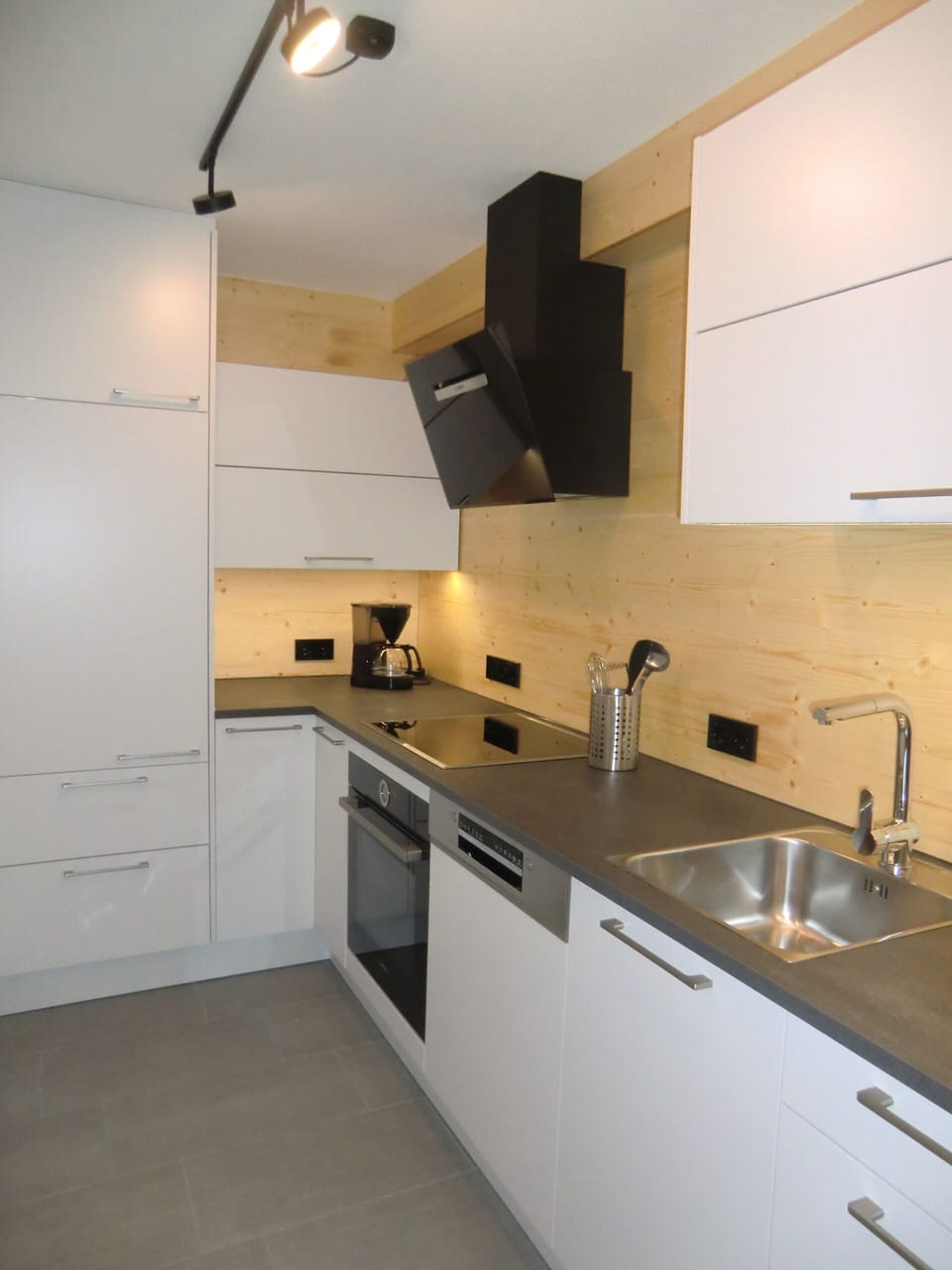 Apartment | Private kitchen | Highchair