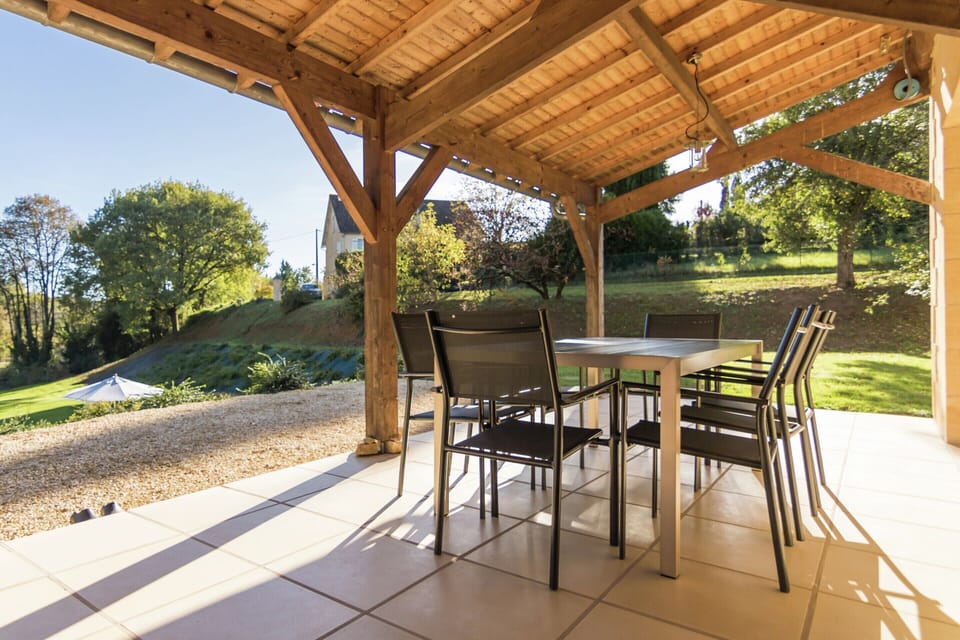 Villa | Balcony