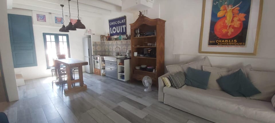 House | Living room