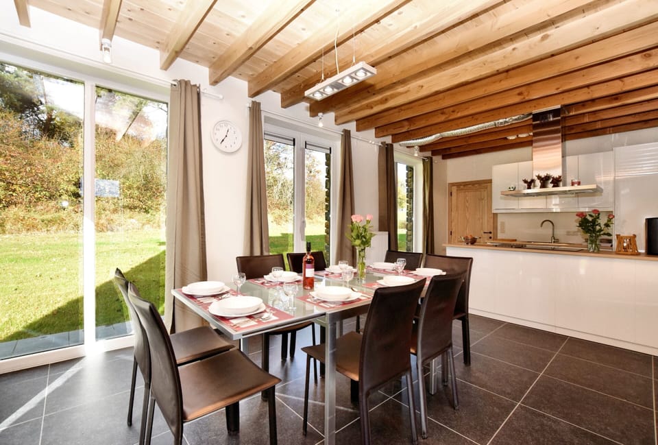 House | Dining